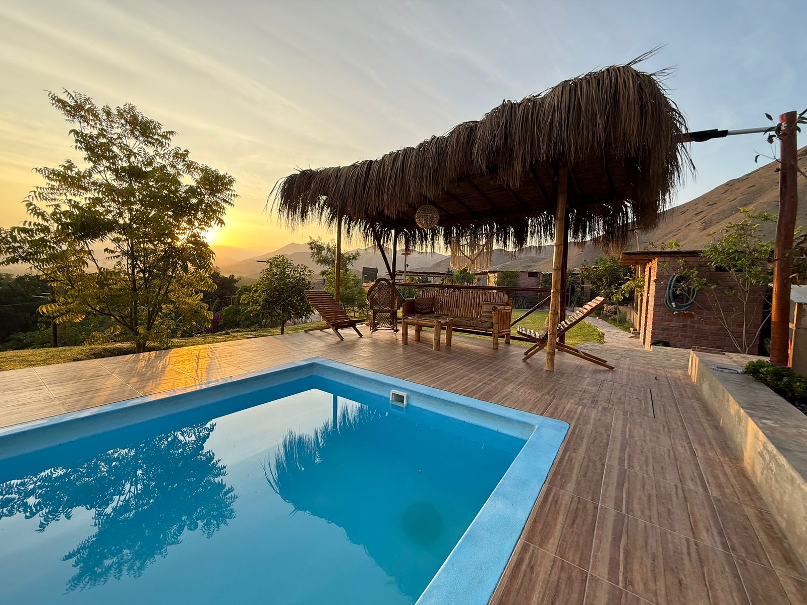 Piscina y zonas comunes de Amaymantas