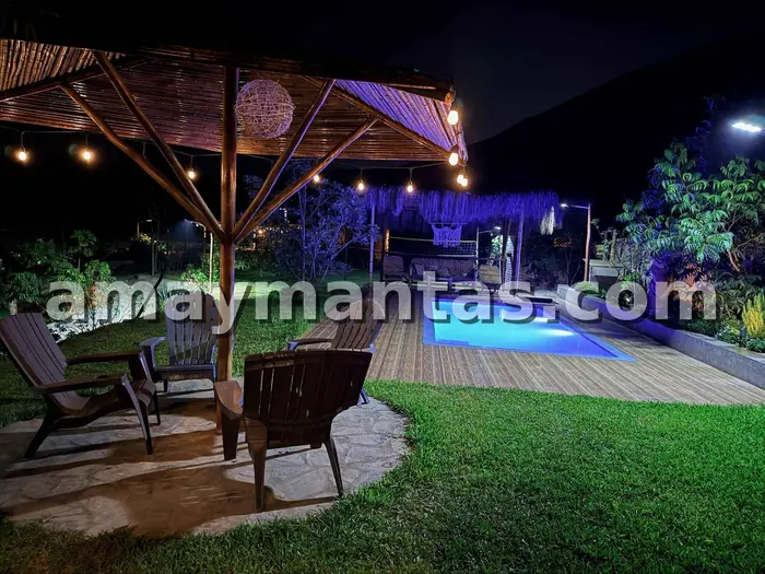 Piscina de Amaymantas
